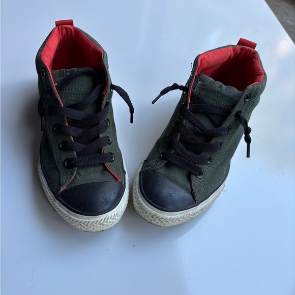 Converse Child's SZ 5 Slip-On Chuck Taylor’s Army Green Orange Stretch Lace - Picture 1 of 13